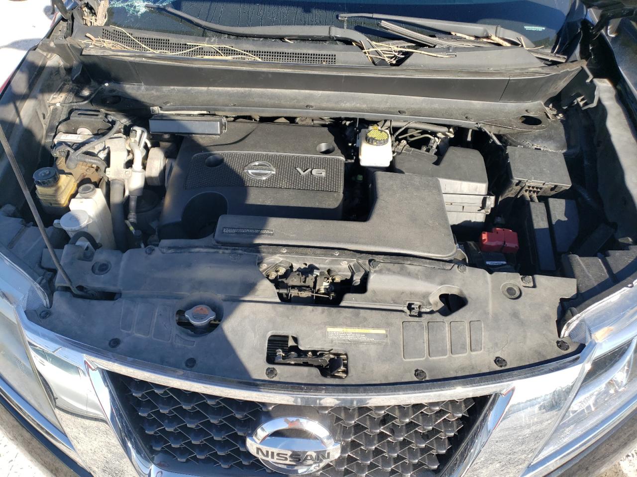 2015 Nissan Pathfinder VIN 5N1AR2MM4FC679907 Copart auction photo, all over damage thumbnail 12
