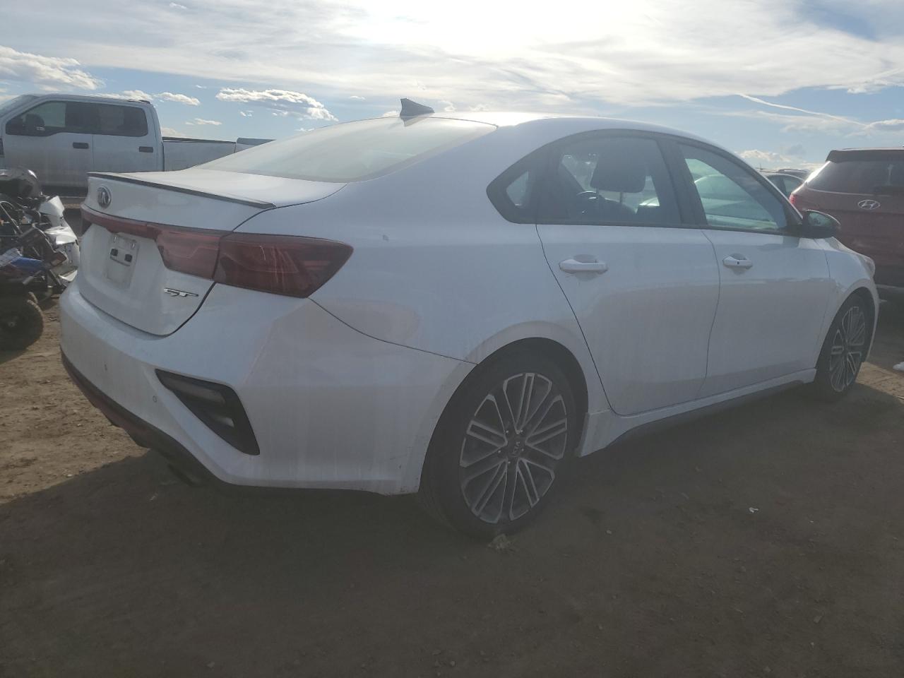 2021 KIA Forte VIN 3KPF44AC2ME303146 Copart auction photo, undercarriage / minor dent/scratches damage thumbnail 3