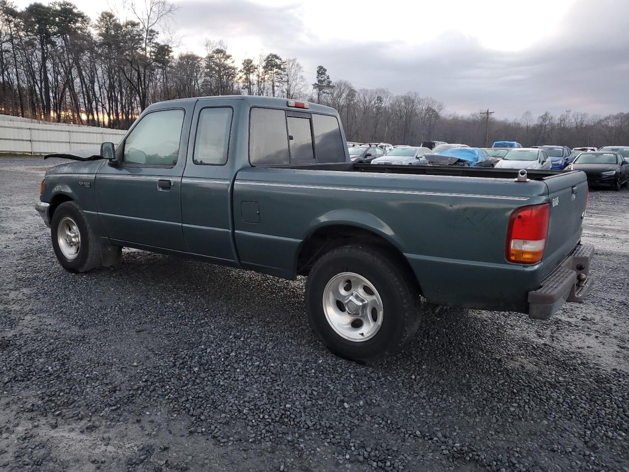 1997 Ford Ranger VIN 1FTCR14A2VPA73865 Copart auction photo, burn - engine / front end damage thumbnail 2
