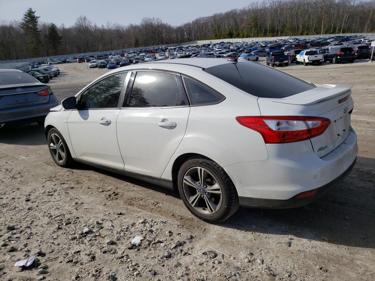 2014 Ford Focus VIN 1FADP3F23EL448252 Copart auction photo, front end / minor dent/scratches damage thumbnail 2