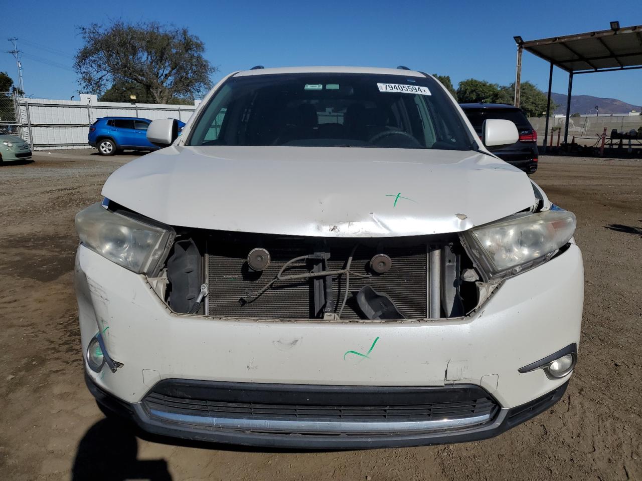 2013 Toyota Highlander VIN 5TDZK3EH9DS140195 Copart auction photo, front end / side damage thumbnail 5