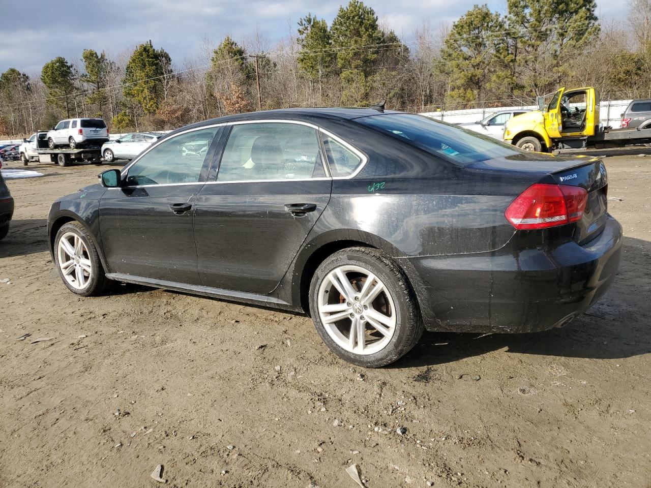 2014 Volkswagen Passat VIN 1VWBN7A38EC120045 Copart auction photo, front end damage thumbnail 2