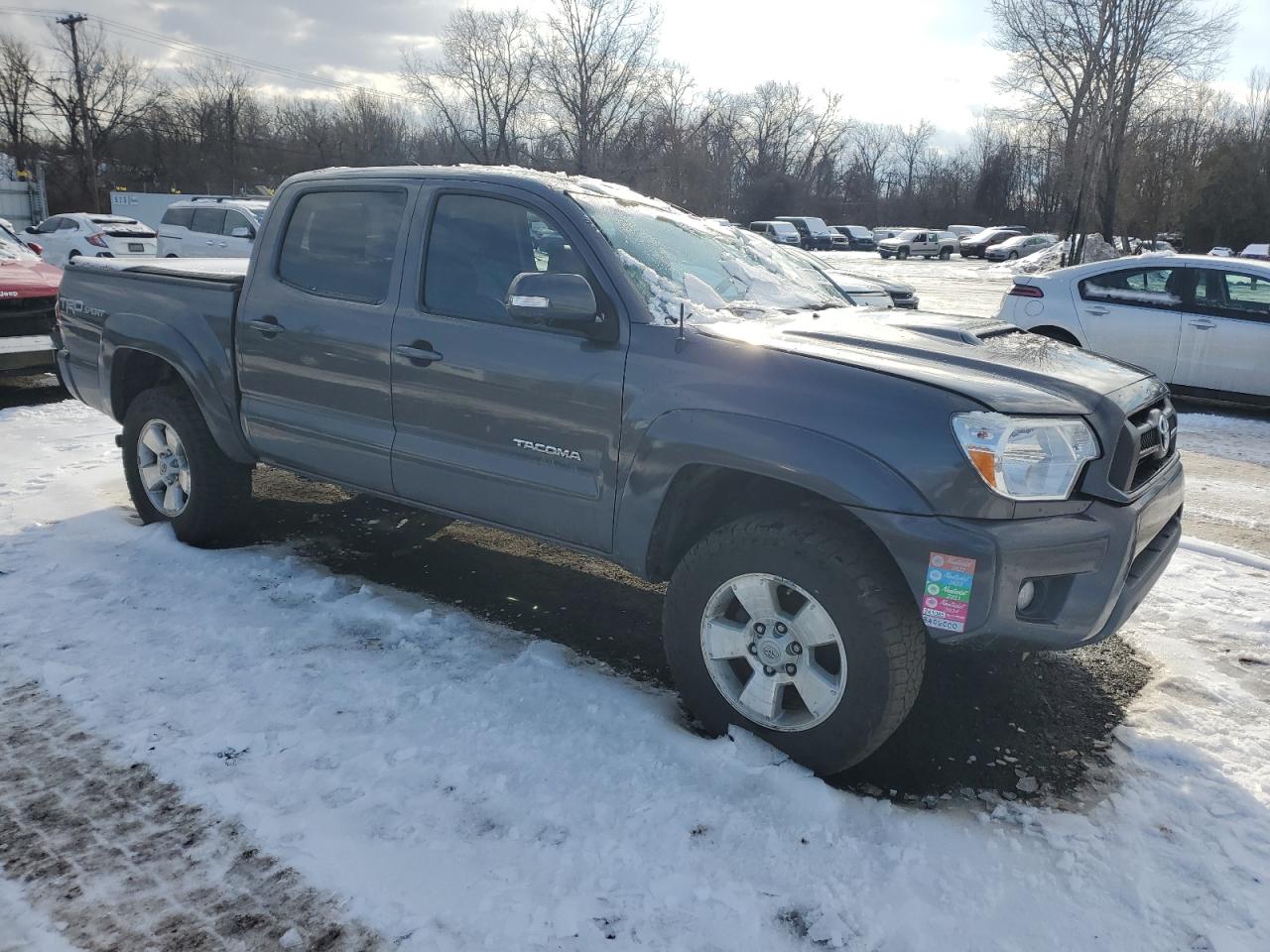 2014 Toyota Tacoma VIN 5TFLU4ENXEX106872 Copart auction photo, top/roof / front end damage thumbnail 4