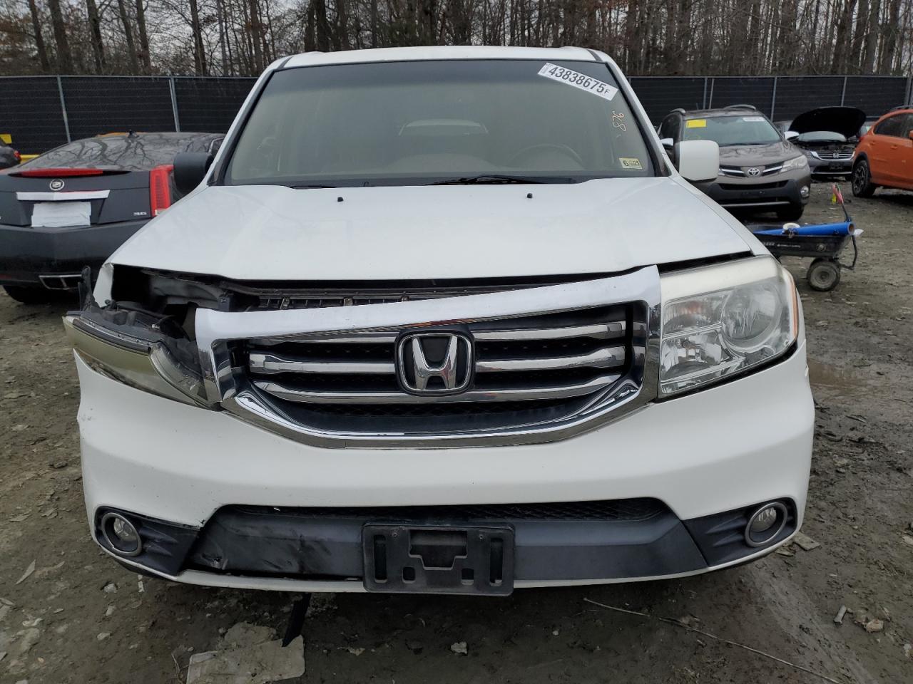 2015 Honda Pilot VIN 5FNYF4H5XFB021599 Copart auction photo, front end / minor dent/scratches damage thumbnail 5