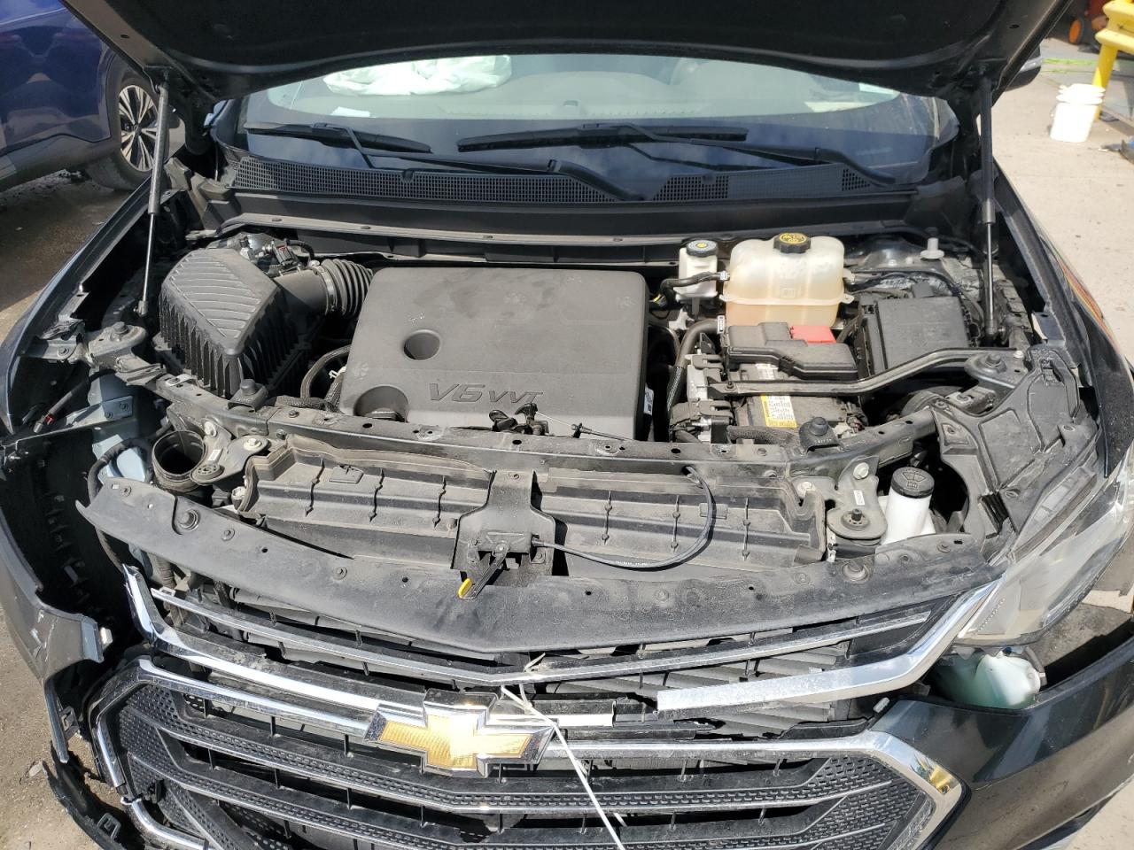 2019 Chevrolet Traverse VIN 1GNERGKWXKJ118552 Copart auction photo, front end damage thumbnail 12