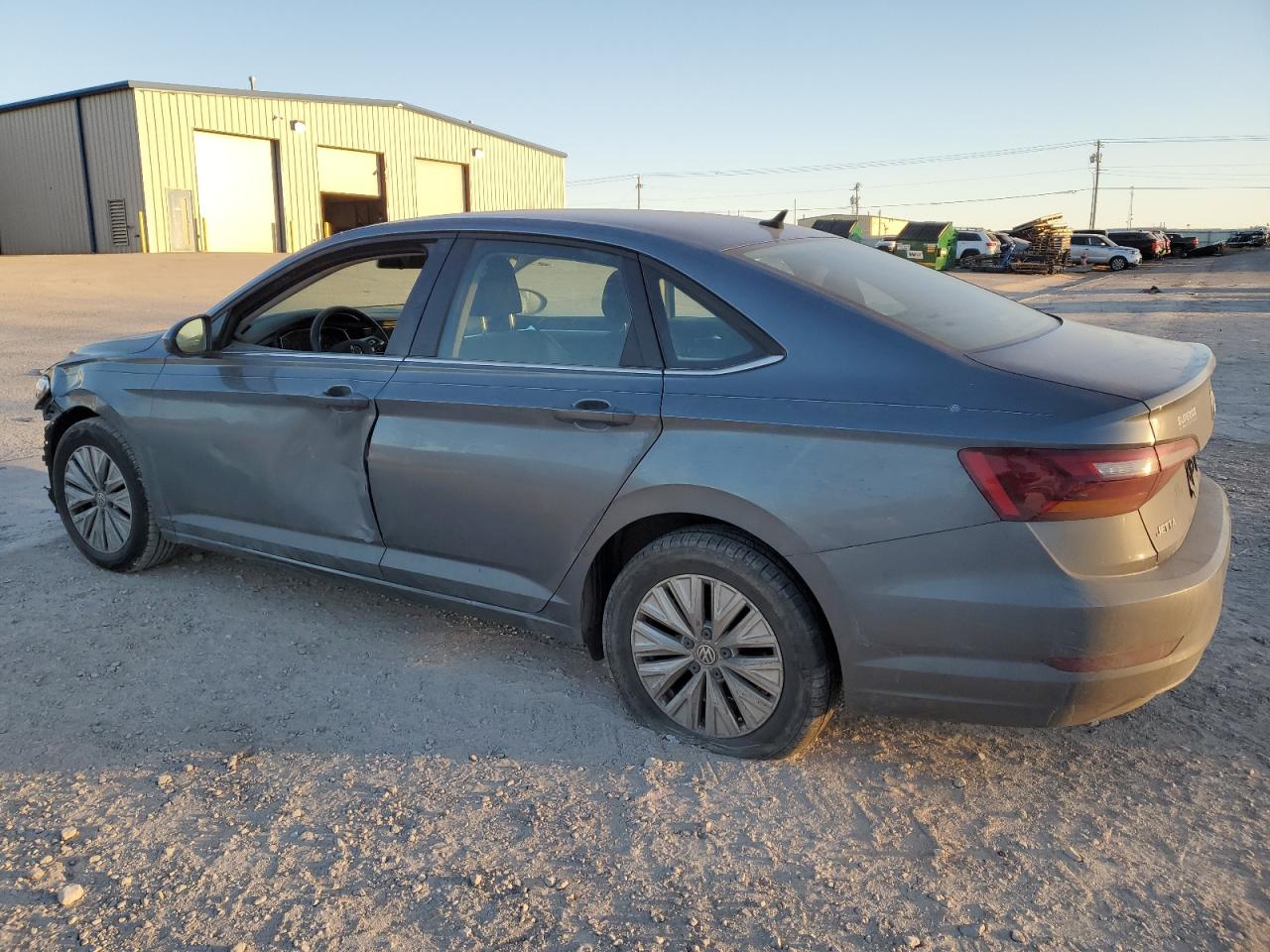 2019 Volkswagen Jetta VIN 3VWN57BU0KM205704 Copart auction photo, front end / side damage thumbnail 2