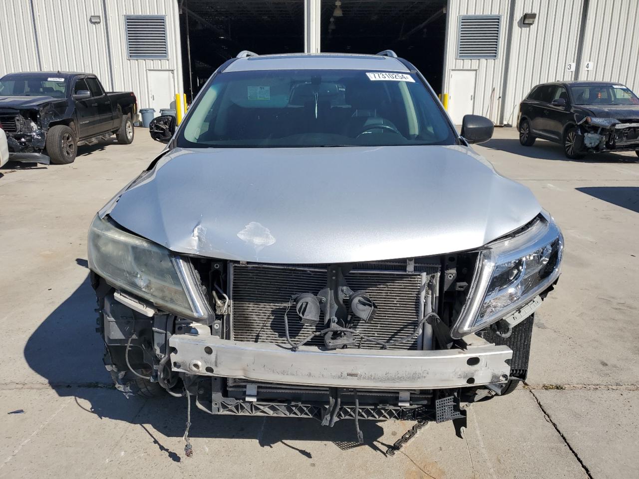 2013 Nissan Pathfinder VIN 5N1AR2MN6DC639883 Copart auction photo, front end damage thumbnail 5