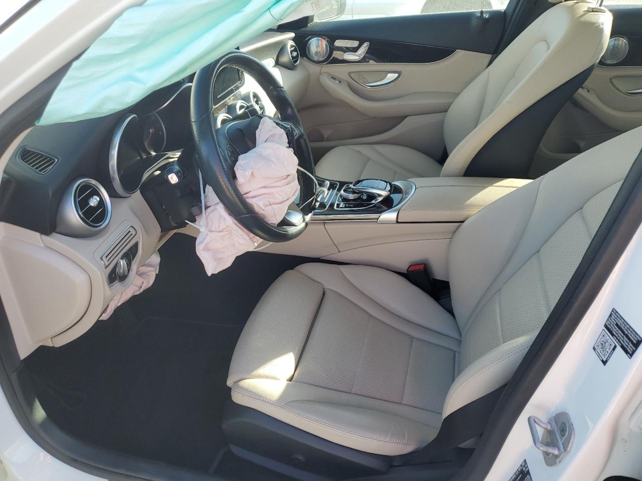 2015 Mercedes-Benz C-klasse VIN 55SWF4JB9FU075806 Copart auction photo, front end damage thumbnail 7