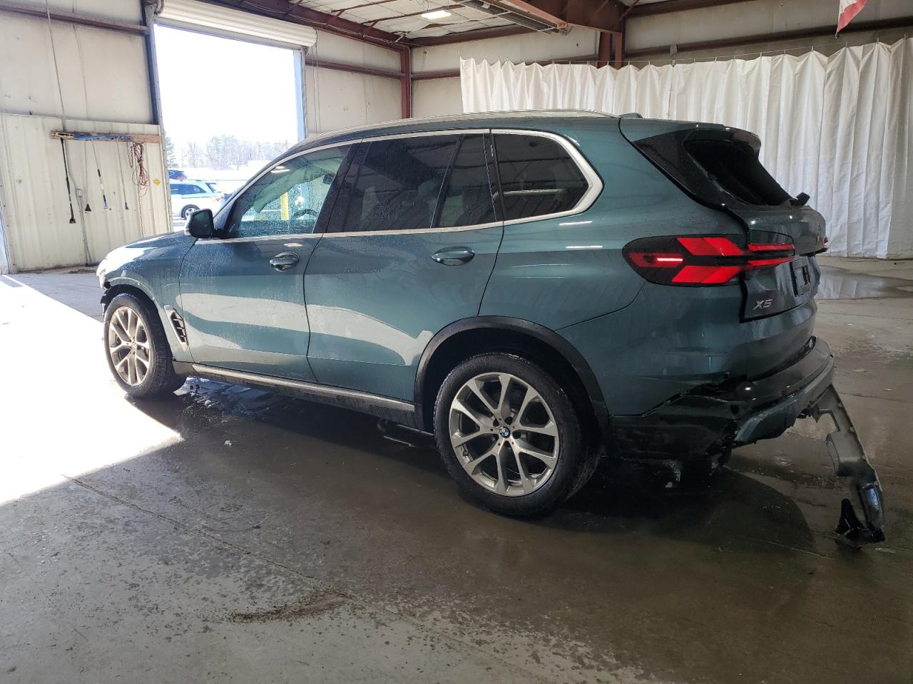 2024 BMW X5 VIN 5UX23EU04R9S66376 Copart auction photo, front end / rear end damage thumbnail 2