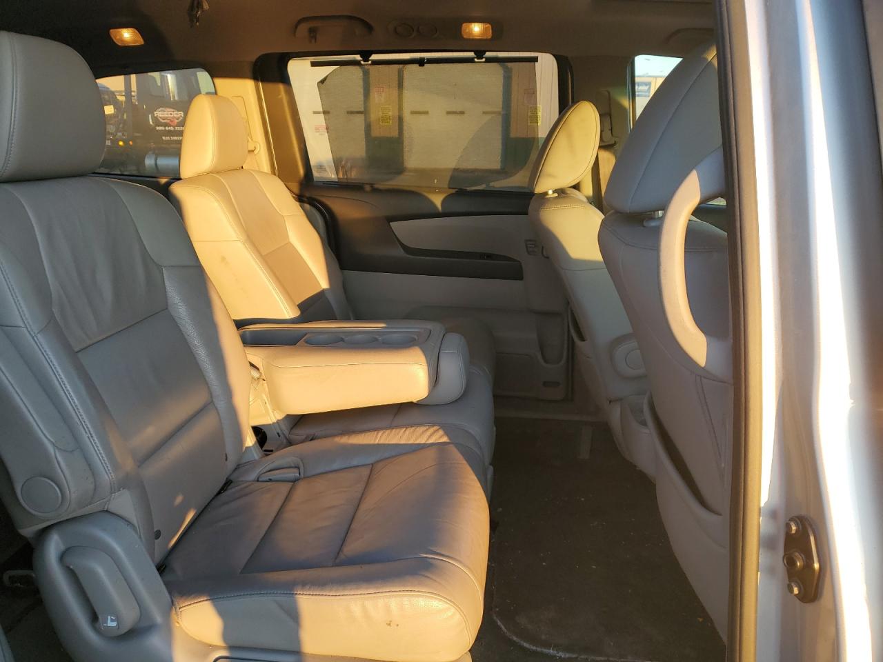 2013 Honda Odyssey VIN 5FNRL5H63DB061189 Copart auction photo, all over damage thumbnail 10