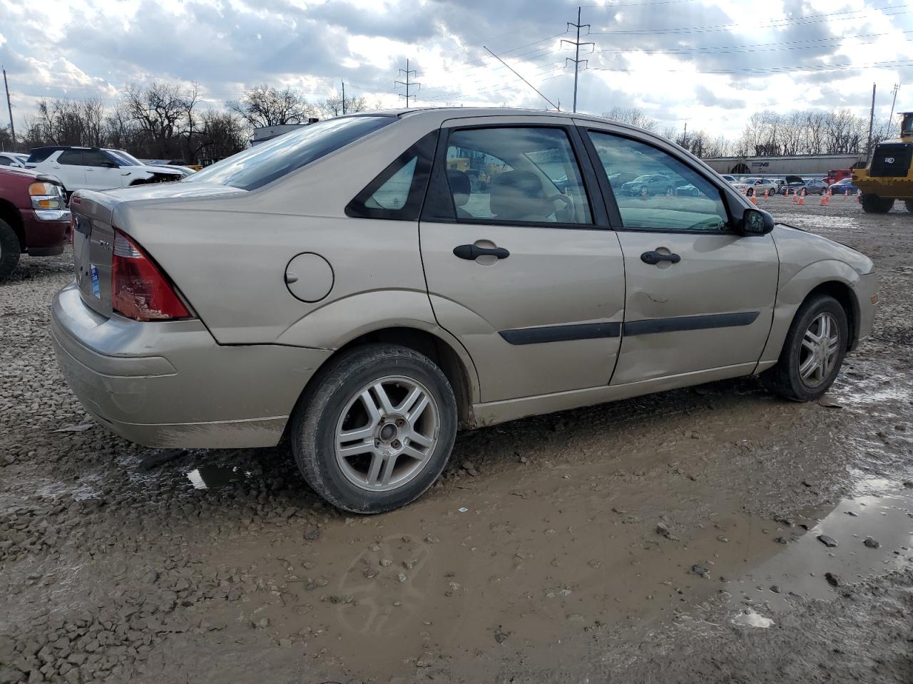 2006 Ford Focus VIN 1FAFP34N46W241861 Copart auction photo, all over damage thumbnail 3