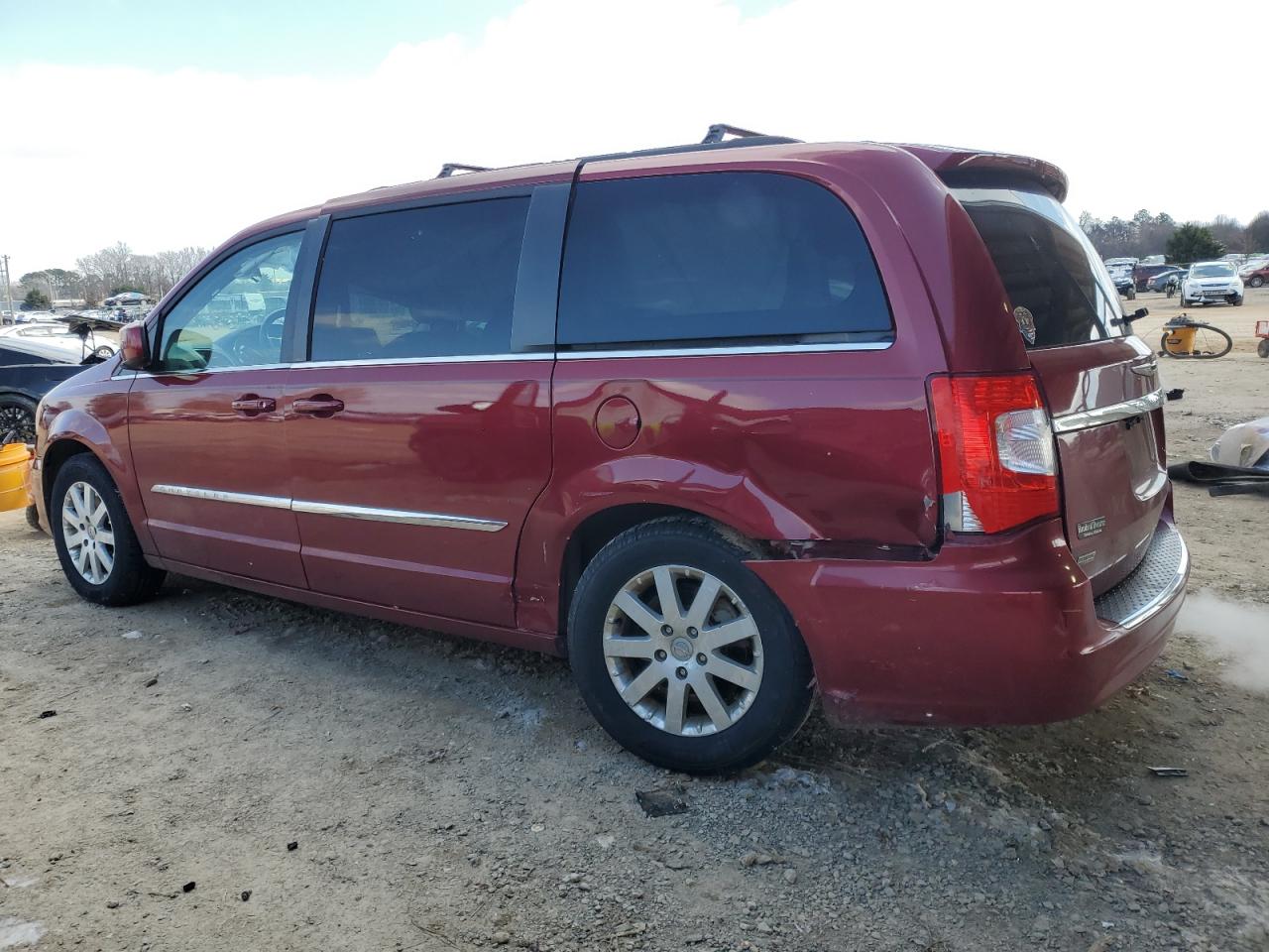 2015 Chrysler Town & Country VIN 2C4RC1BG5FR564840 Copart auction photo, side / rear end damage thumbnail 2