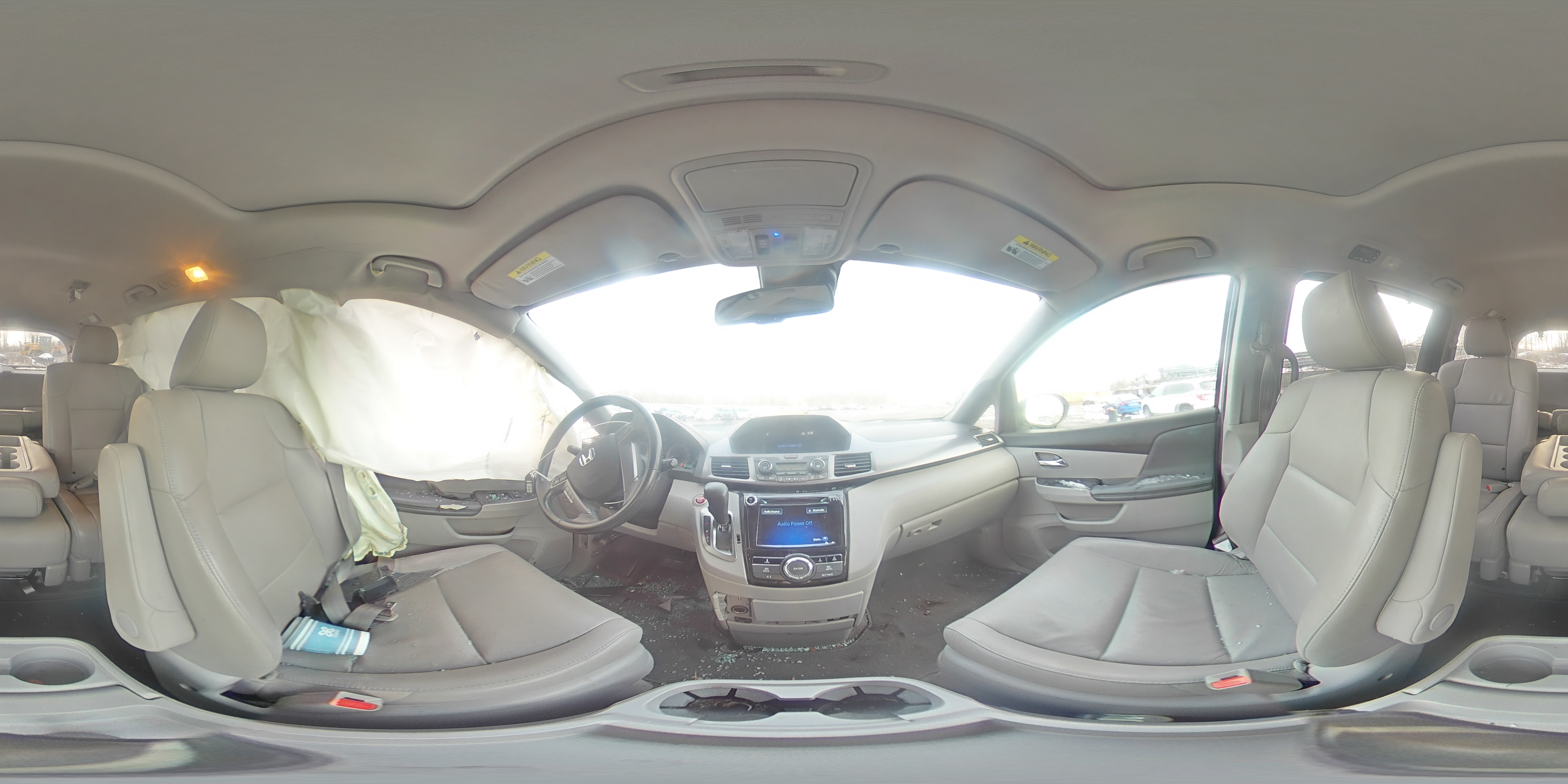 2014 Honda Odyssey VIN 5FNRL5H69EB063028 Copart auction photo, side / minor dent/scratches damage thumbnail 13