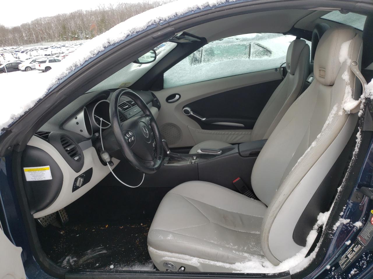 2006 Mercedes-Benz SLK-klasse VIN WDBWK54F36F083296 Copart auction photo, front end / minor dent/scratches damage thumbnail 7