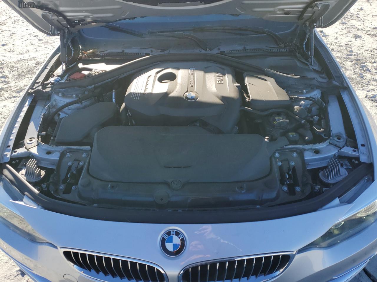 2018 BMW 4er VIN WBA4J1C5XJBG79390 Copart auction photo, rear end / minor dent/scratches damage thumbnail 11