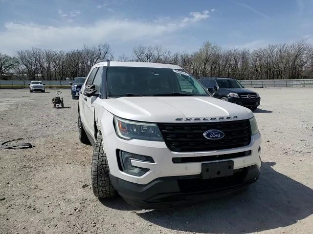 2017 Ford Explorer VIN 1FM5K8GTXHGA16039 Copart auction photo, side / undercarriage damage thumbnail 11