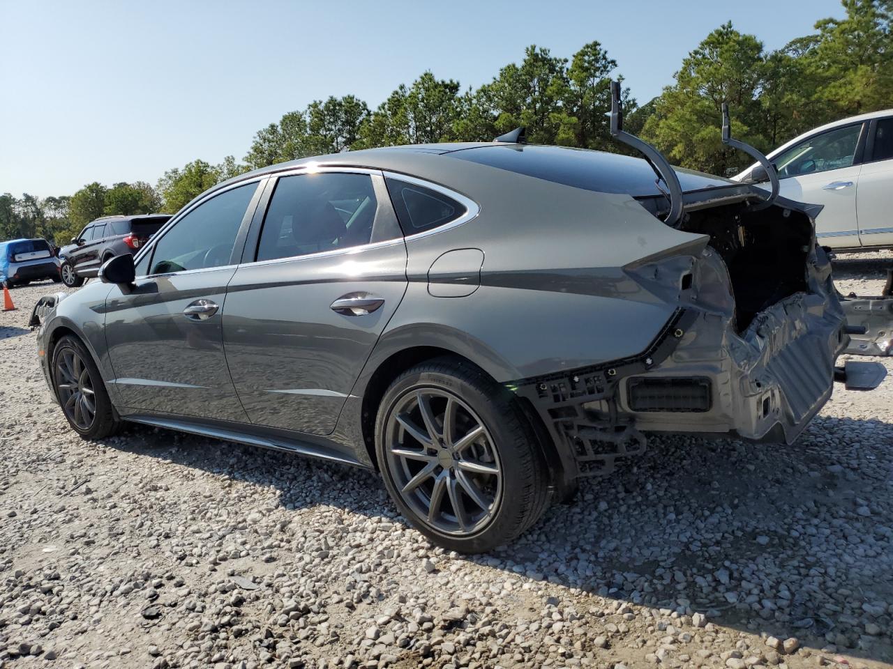2022 Hyundai Sonata VIN KMHL34J25NA245515 Copart auction photo, rear end damage thumbnail 2