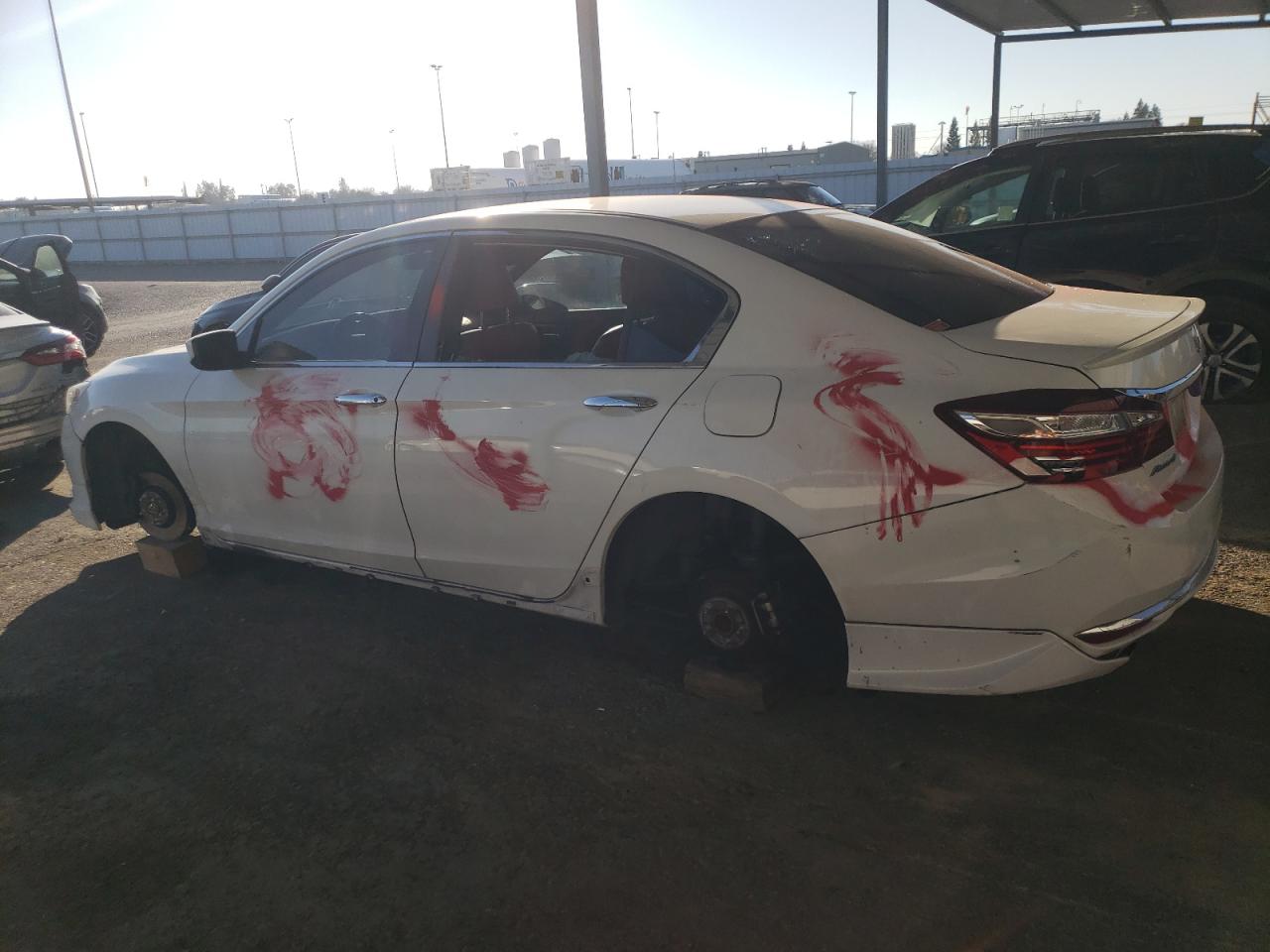2017 Honda Accord VIN 1HGCR2F54HA172394 Copart auction photo, vandalism damage thumbnail 2