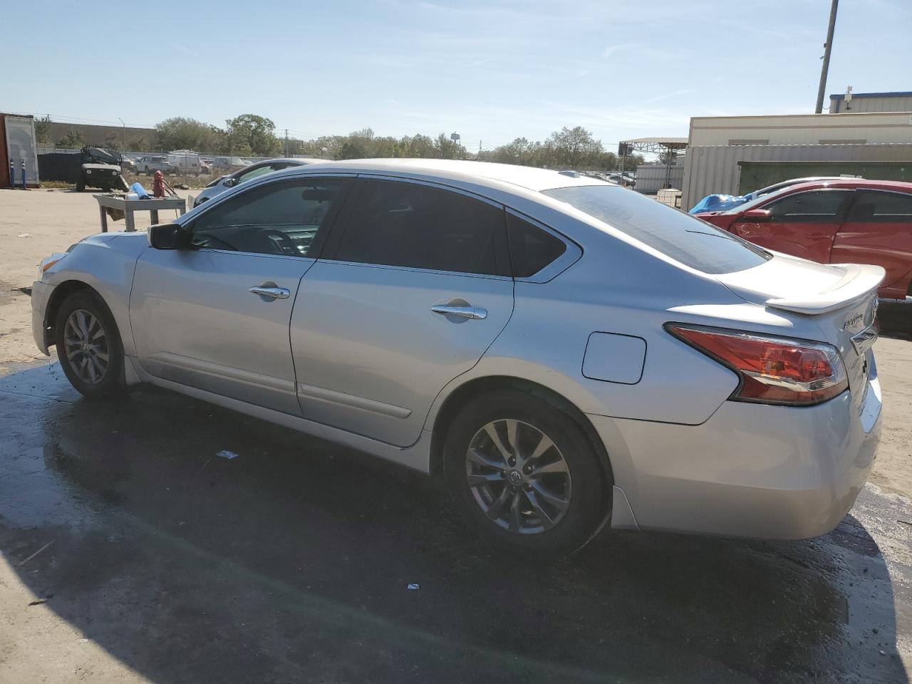 2015 Nissan Altima VIN 1N4AL3AP1FC157560 Copart auction photo, front end damage thumbnail 2