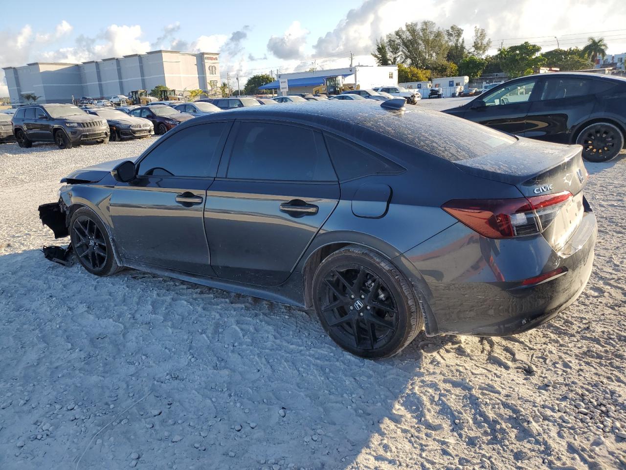 2025 Honda Civic VIN 2HGFE2F57SH524398 Copart auction photo, front end damage thumbnail 2