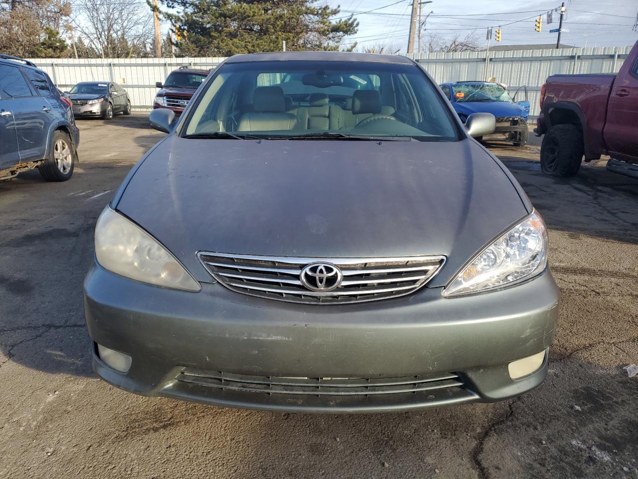 2005 Toyota Camry VIN 4T1BE32K75U427942 Copart auction photo, rear end / side damage thumbnail 5