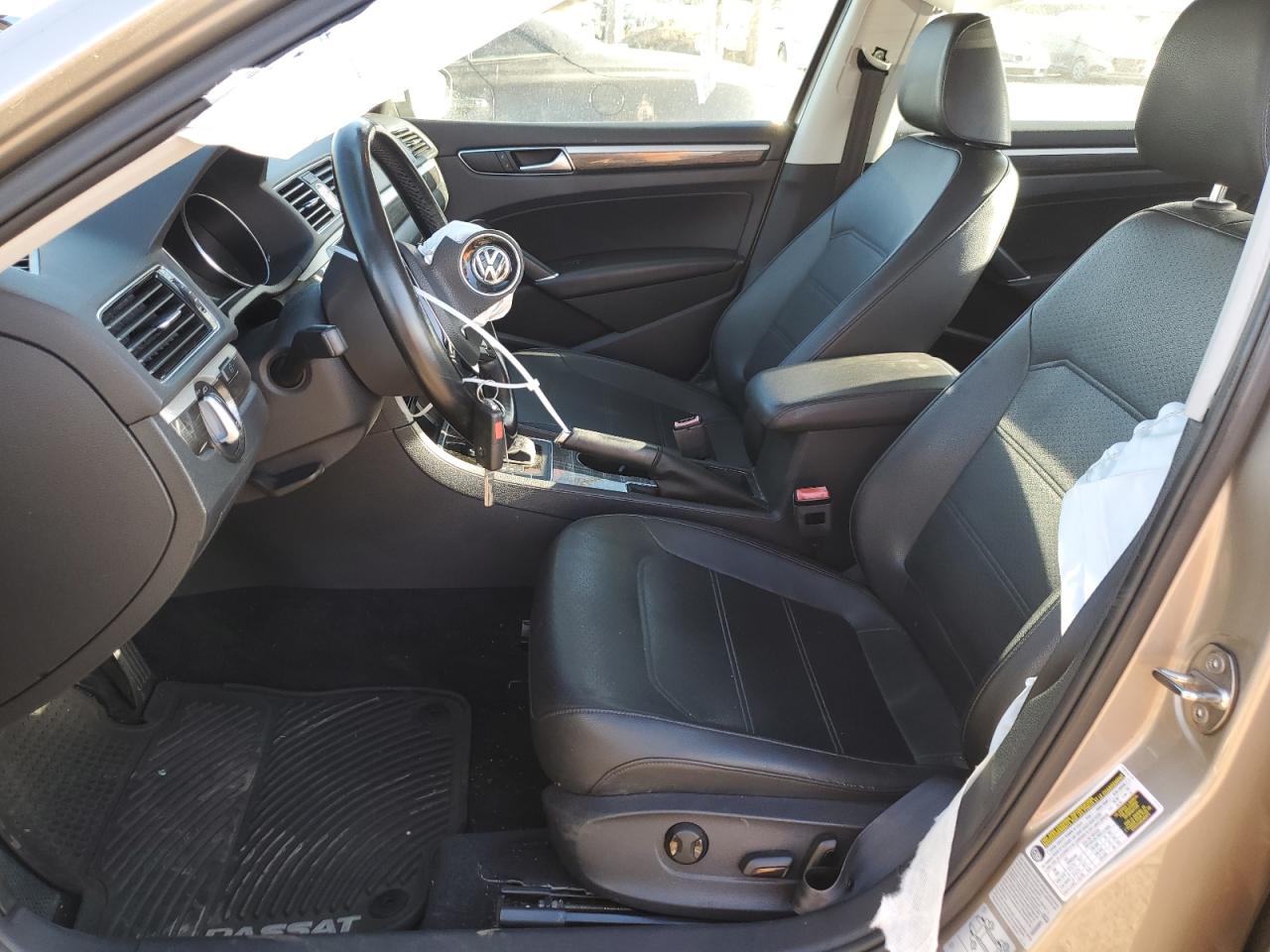 2016 Volkswagen Passat VIN 1VWBT7A35GC017383 Copart auction photo, side damage thumbnail 7