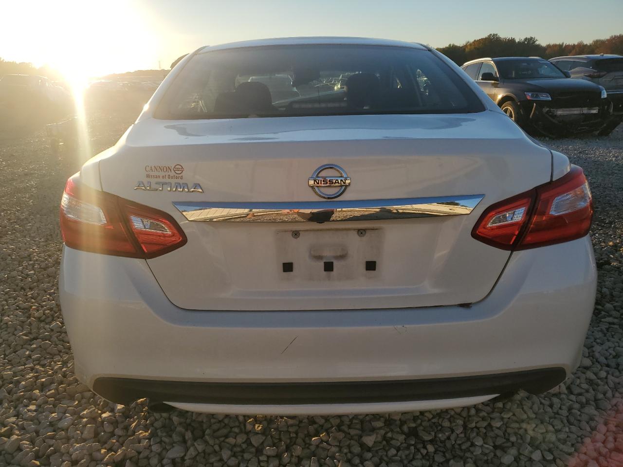 2016 Nissan Altima VIN 1N4AL3AP2GN343095 Copart auction photo, front end damage thumbnail 6