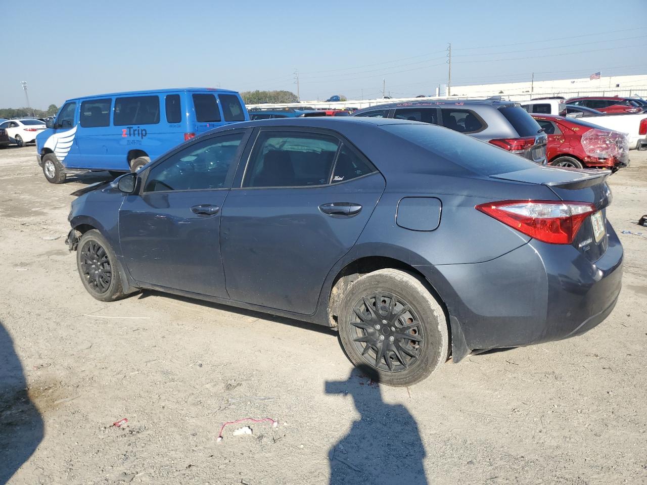 2014 Toyota Corolla VIN 2T1BURHE1EC203543 Copart auction photo, front end damage thumbnail 2