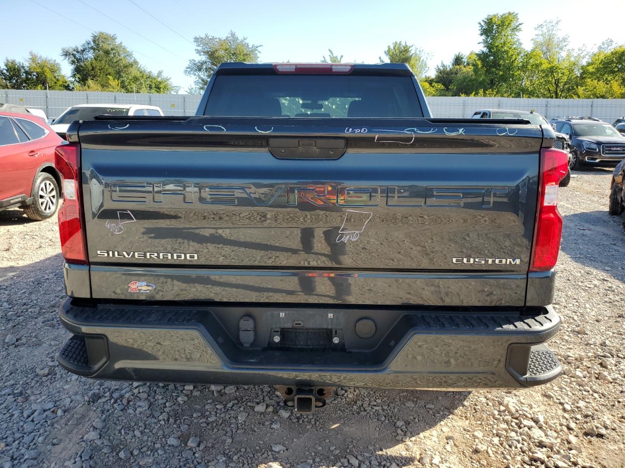 2020 Chevrolet Silverado VIN 1GCPYBEH3LZ240015 Copart auction photo, hail / minor dent/scratches damage thumbnail 6