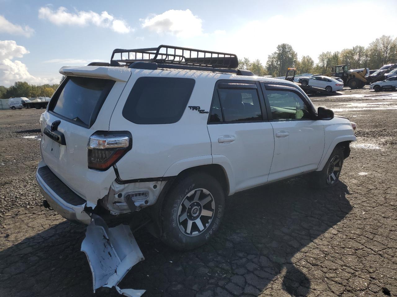 2021 Toyota 4Runner VIN JTEPU5JR1M5863746 Copart auction photo, front end / rear end damage thumbnail 3
