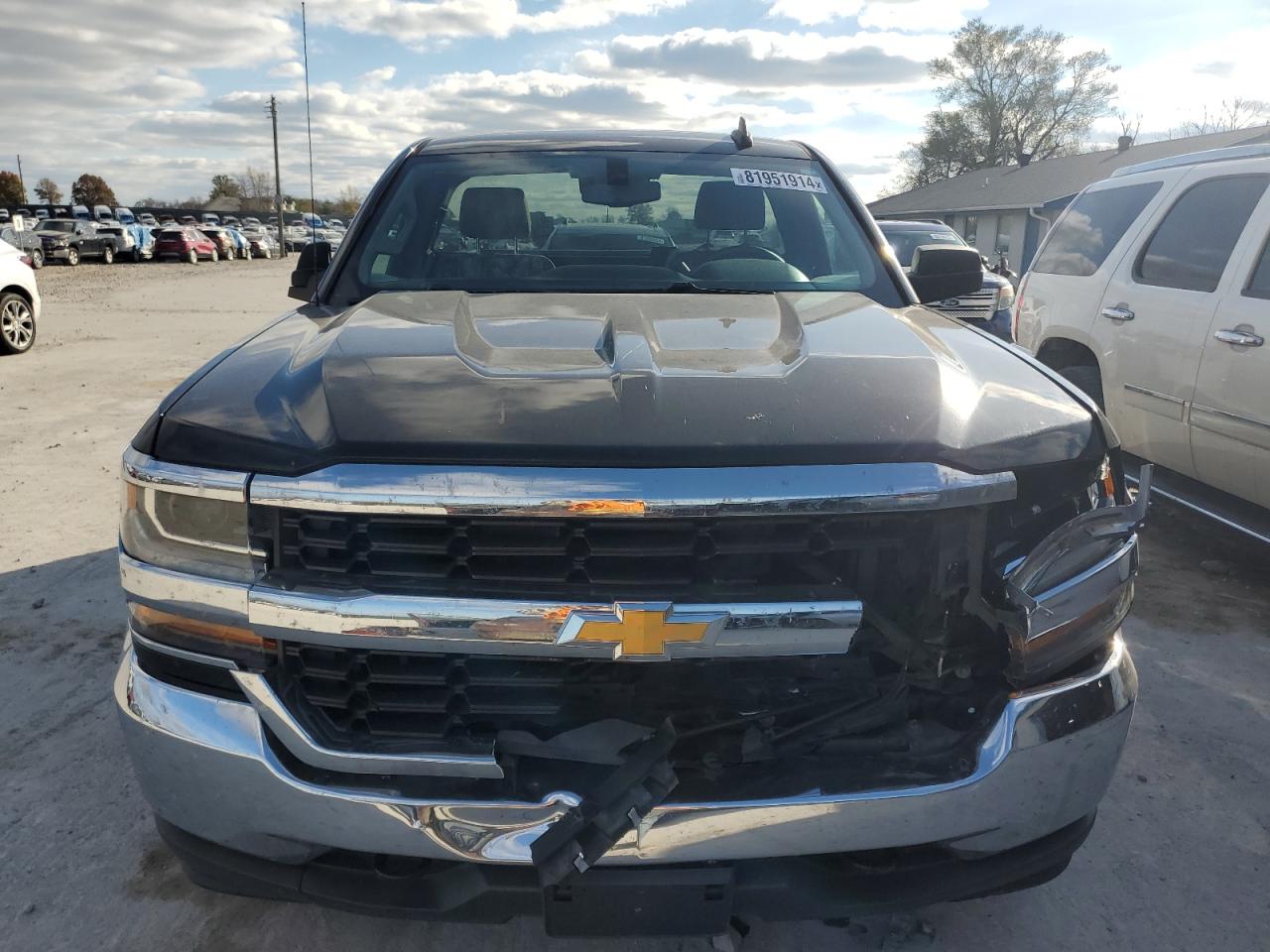 2018 Chevrolet Silverado VIN 1GCNKNEC2JZ237635 Copart auction photo, front end damage thumbnail 5