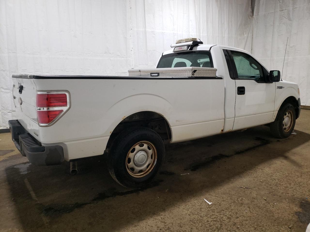 2011 Ford F-150 VIN 1FTMF1CM9BKD76319 Copart auction photo, minor dent/scratches damage thumbnail 3