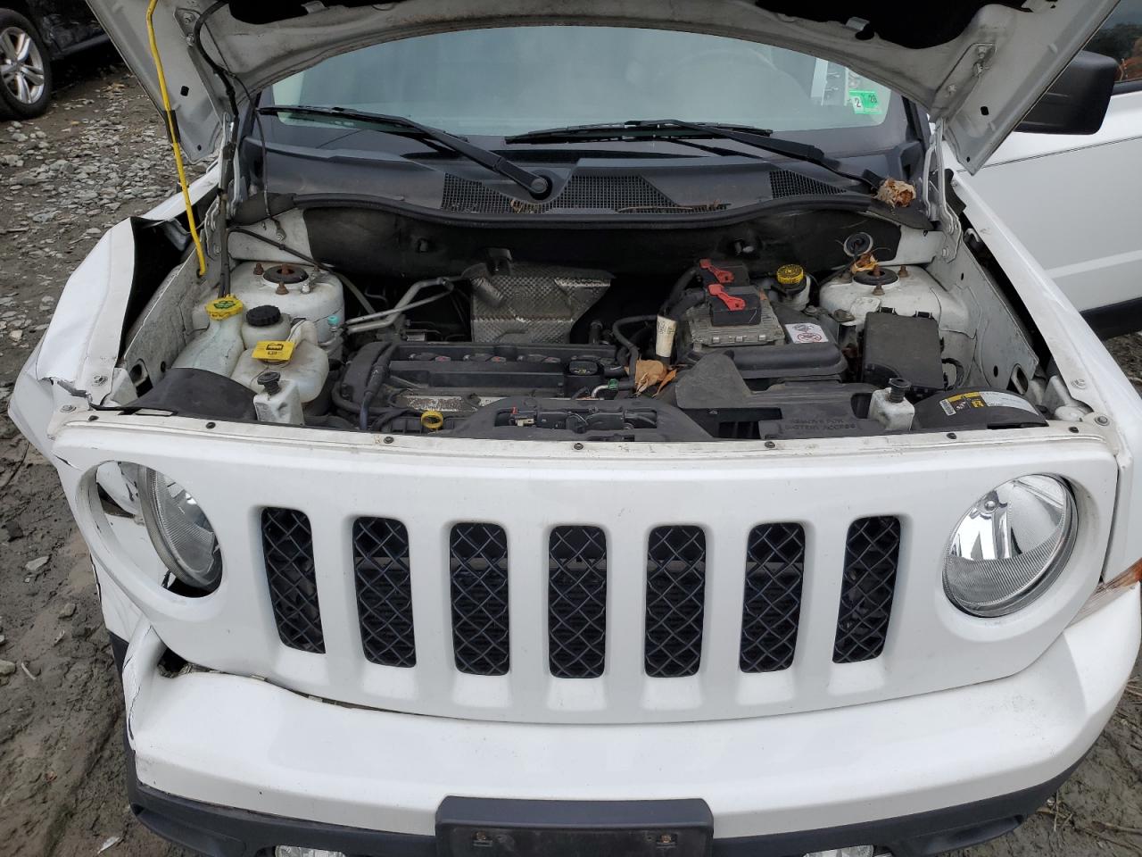 2016 Jeep Liberty (Patriot) VIN 1C4NJRFB2GD695861 Copart auction photo, front end damage thumbnail 12