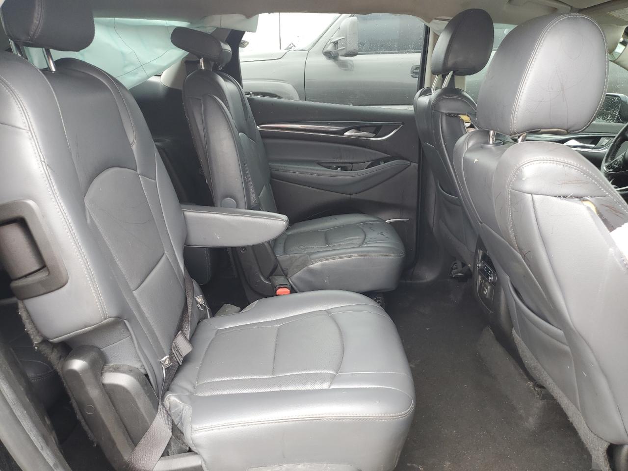2018 Buick Enclave VIN 5GAERBKW2JJ233058 Copart auction photo, all over / undercarriage damage thumbnail 11