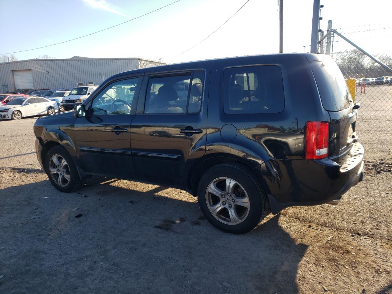 2012 Honda Pilot VIN 5FNYF4H46CB072472 Copart auction photo, front end / rear end damage thumbnail 2