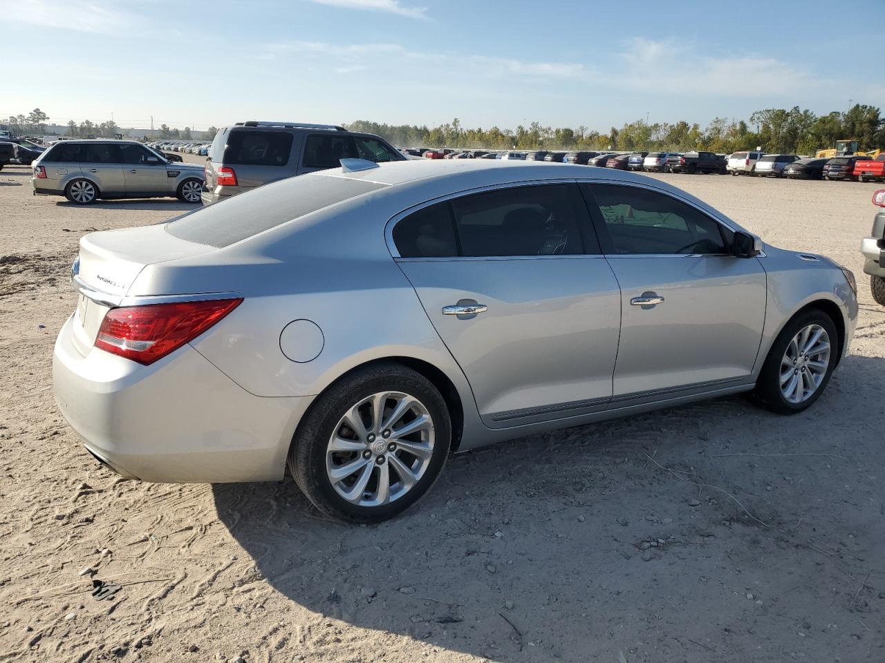2015 Buick LaCrosse VIN 1G4GA5G36FF271834 Copart auction photo, front end damage thumbnail 3