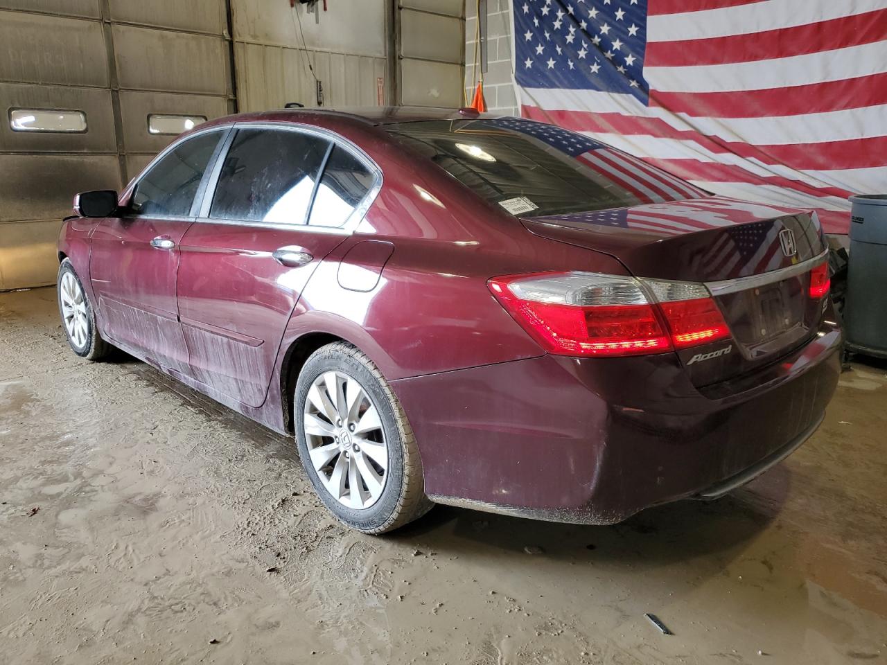 2014 Honda Accord VIN 1HGCR2F86EA082606 Copart auction photo, front end / minor dent/scratches damage thumbnail 2