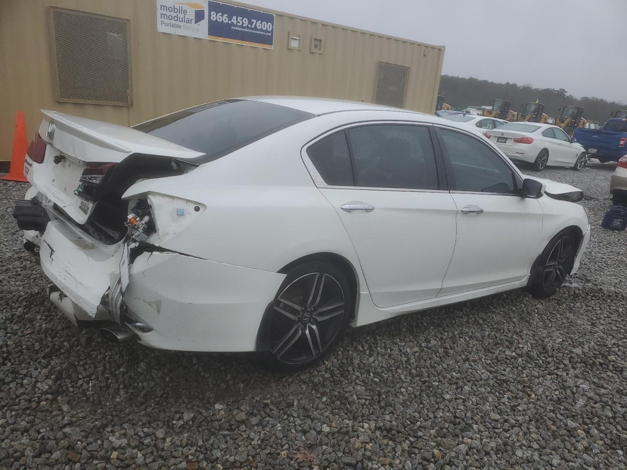 2017 Honda Accord VIN 1HGCR2F17HA078006 Copart auction photo, rear end / front end damage thumbnail 3