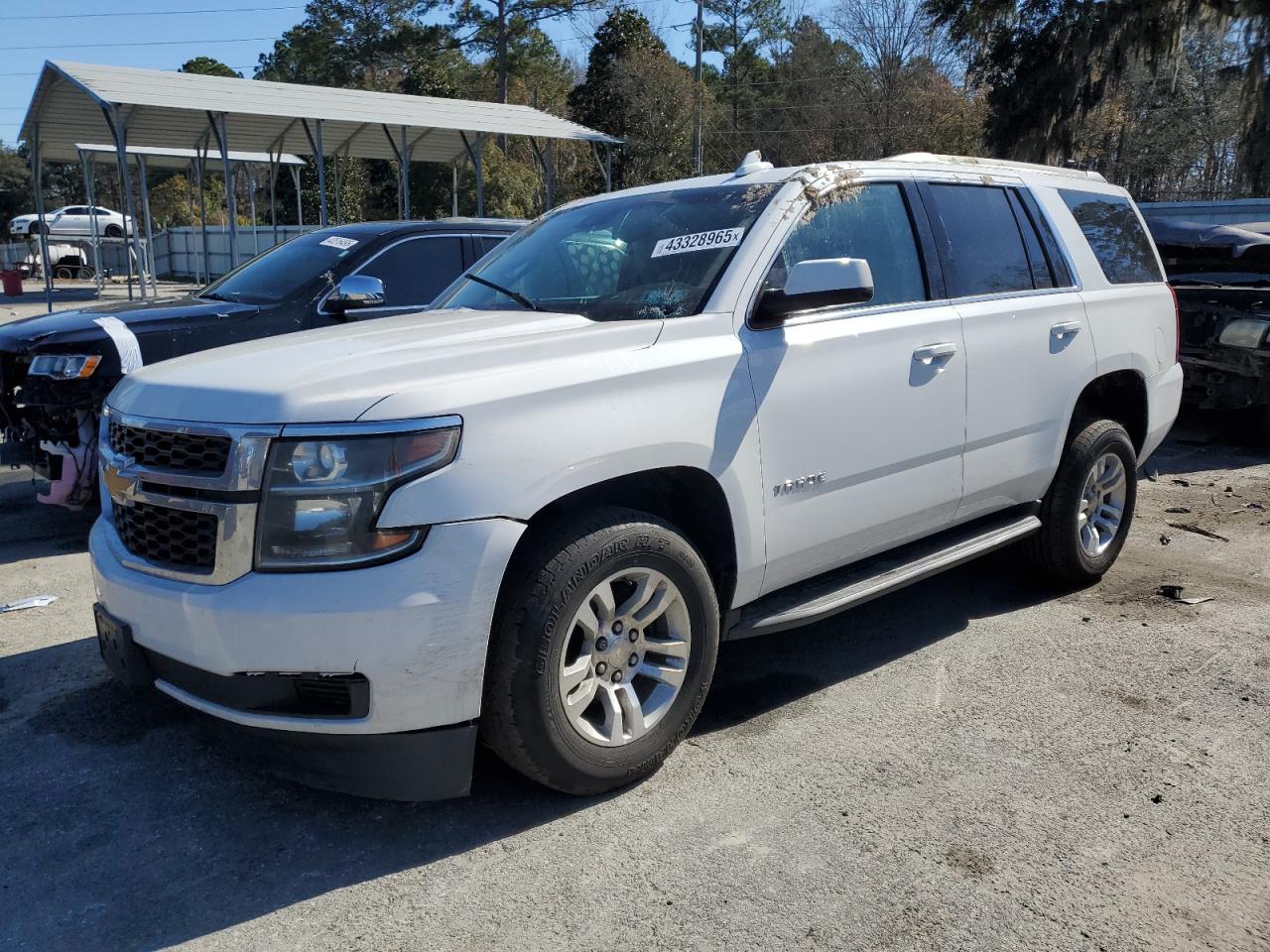 2019 Chevrolet Tahoe VIN 1GNSKAKC7KR176145