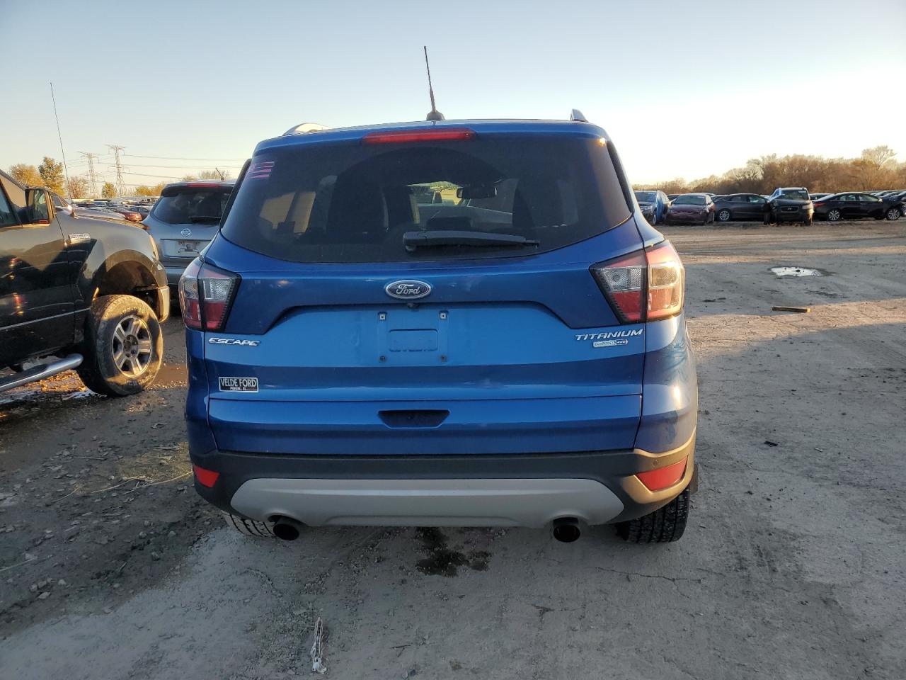 2017 Ford Escape VIN 1FMCU9J95HUD65566 Copart auction photo, front end damage thumbnail 6