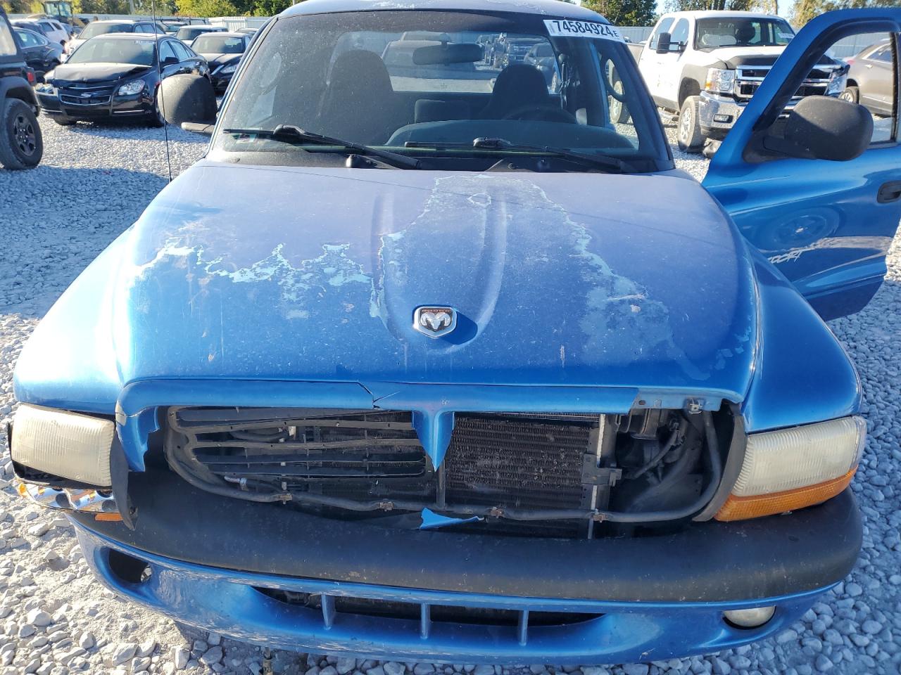 2000 Dodge Dakota VIN 1B7GG22X6YS610288 Copart auction photo, front end damage thumbnail 11