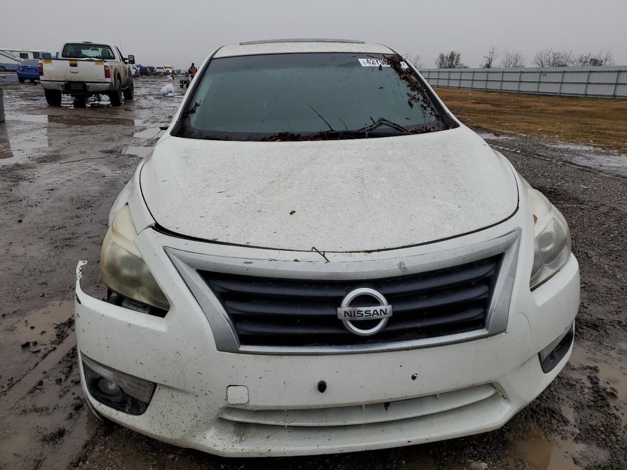 2015 Nissan Altima VIN 1N4AL3AP5FN382309 Copart auction photo, side / undercarriage damage thumbnail 5