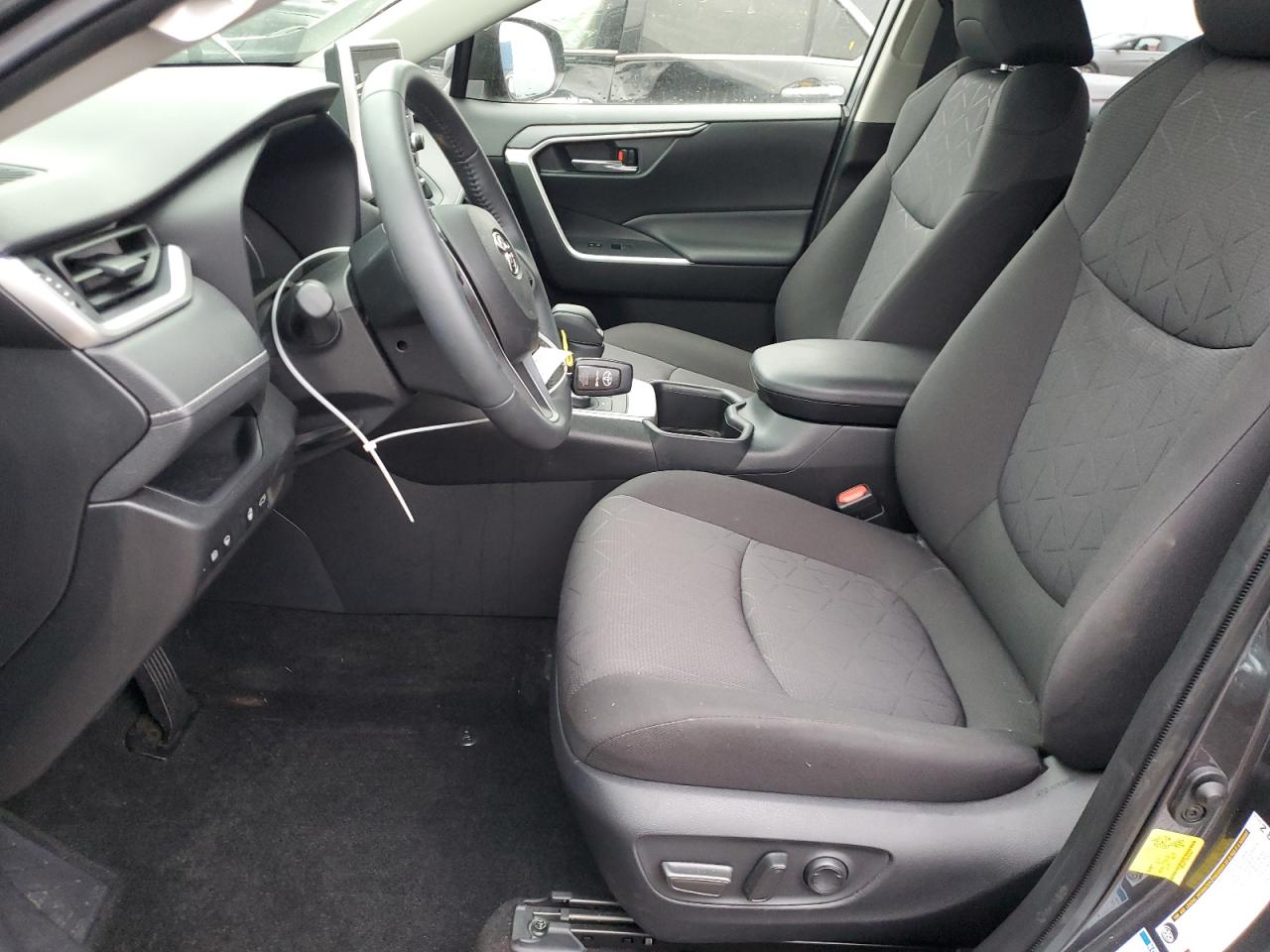 2022 Toyota RAV 4 VIN JTMRWRFV9ND569491 Copart auction photo, front end / mechanical damage thumbnail 7