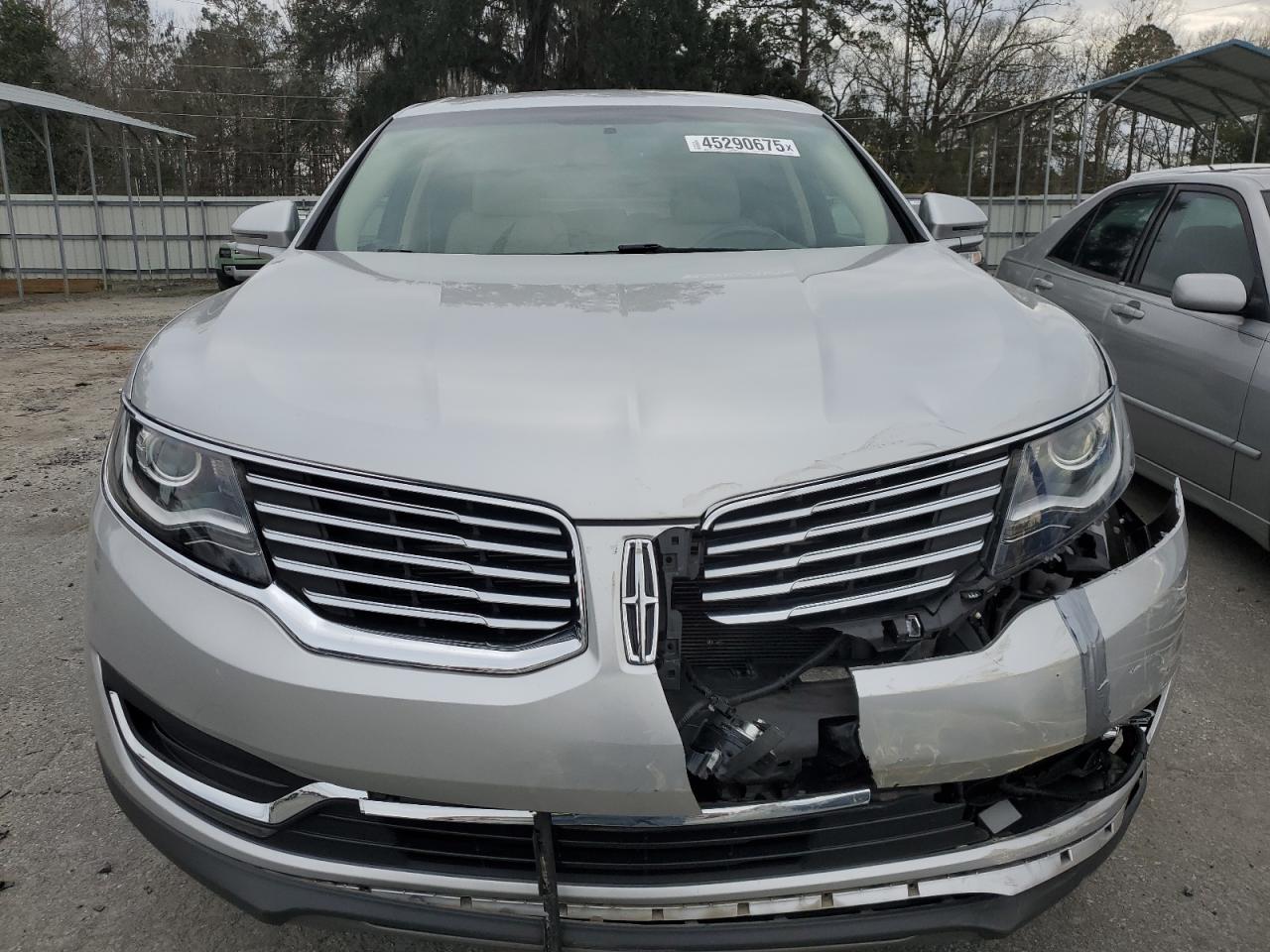 2017 Lincoln MKX VIN 2LMPJ6KR5HBL19897 Copart auction photo, front end damage thumbnail 5