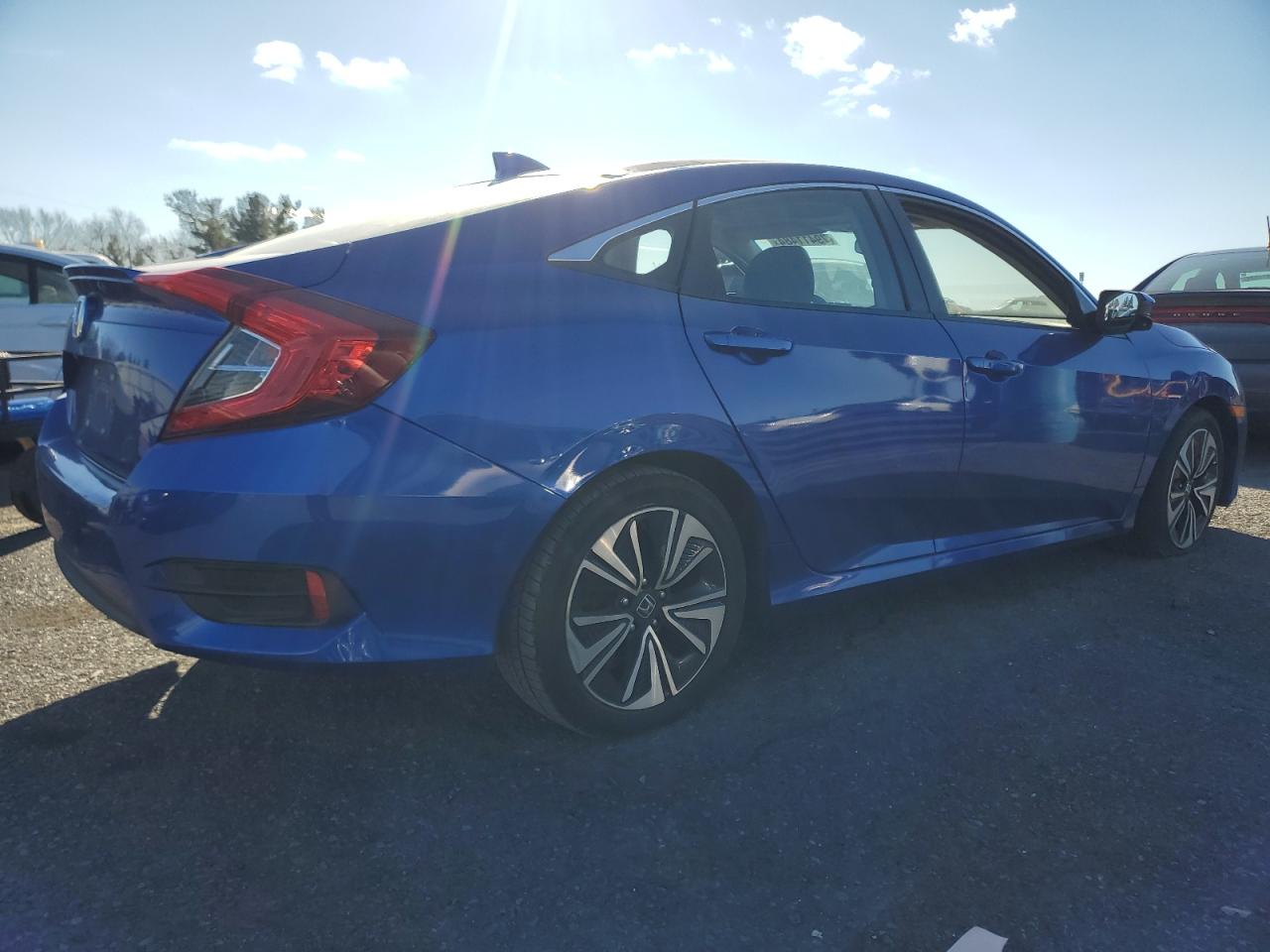 2016 Honda Civic VIN 19XFC1F33GE223577 Copart auction photo, side / rear end damage thumbnail 3