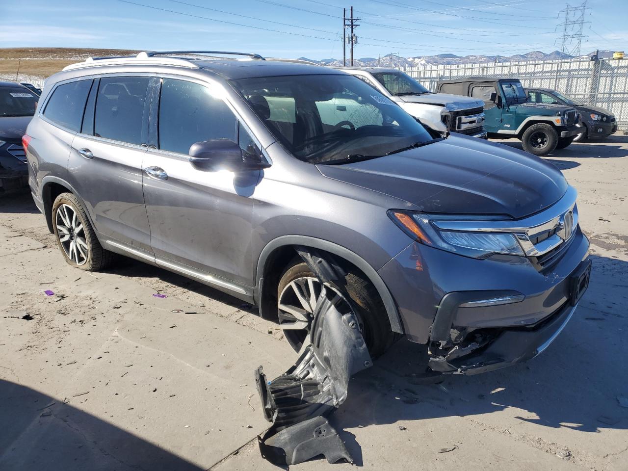 2019 Honda Pilot VIN 5FNYF6H69KB094526 Copart auction photo, front end / side damage thumbnail 4