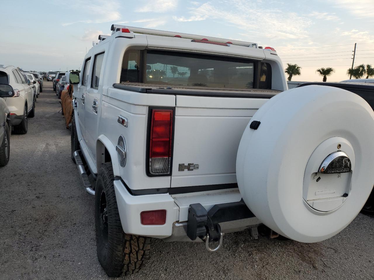2006 Hummer H2 VIN 5GRGN22U56H105928 Copart auction photo, water/flood damage thumbnail 6