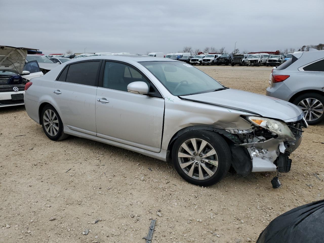 2011 Toyota Avalon VIN 4T1BK3DB2BU376738 Copart auction photo, front end damage thumbnail 4