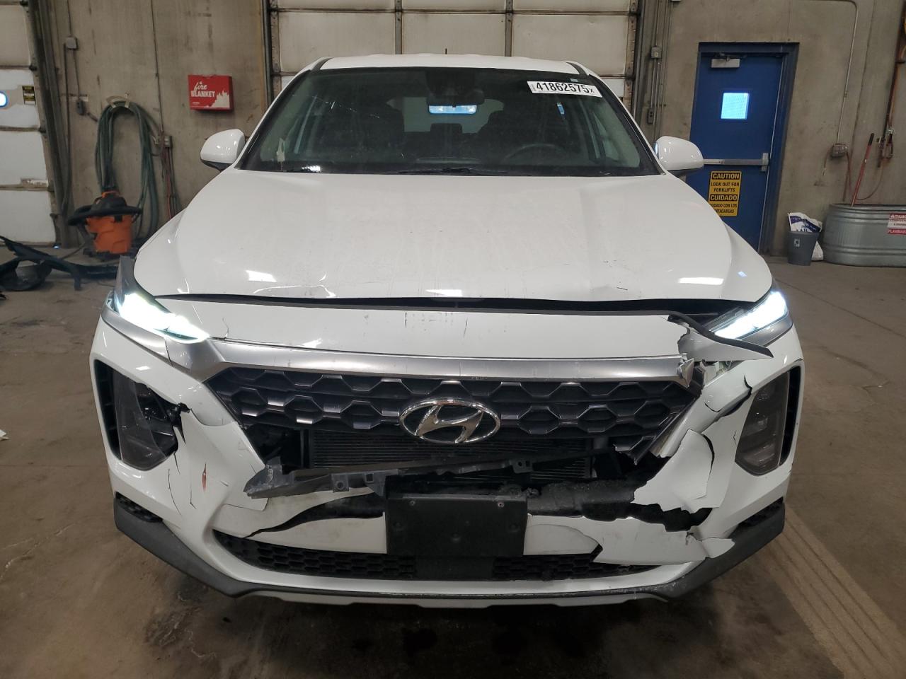 2019 Hyundai Santa Fe VIN 5NMS2CAD8KH082732 Copart auction photo, front end / undercarriage damage thumbnail 5