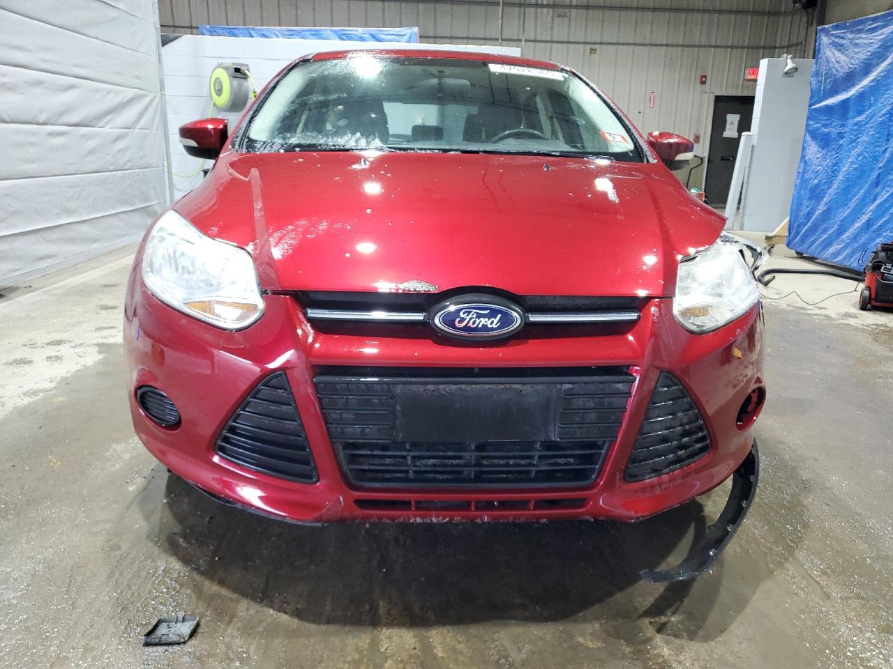2013 Ford Focus VIN 1FADP3K22DL141465 Copart auction photo, front end / side damage thumbnail 5